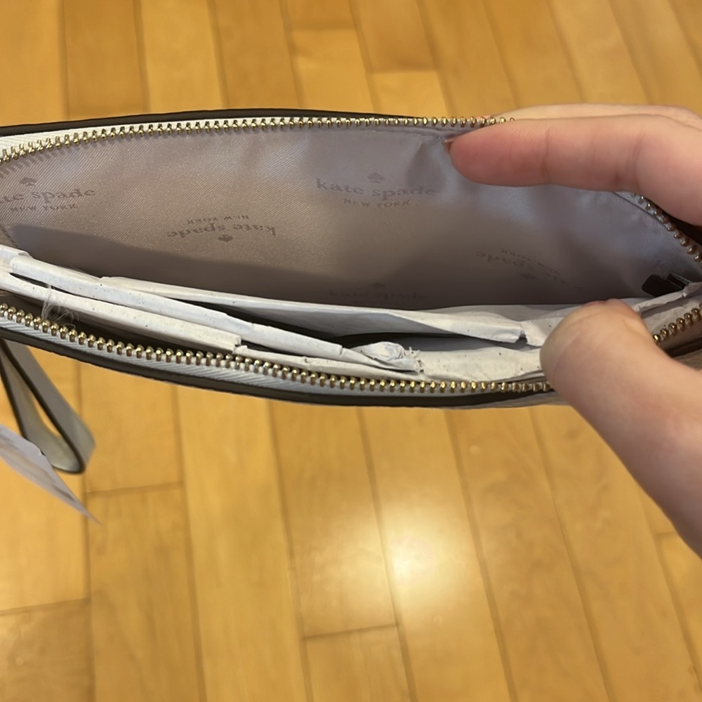 NWT Kate Spade Wristlet - Picture 3 of 6